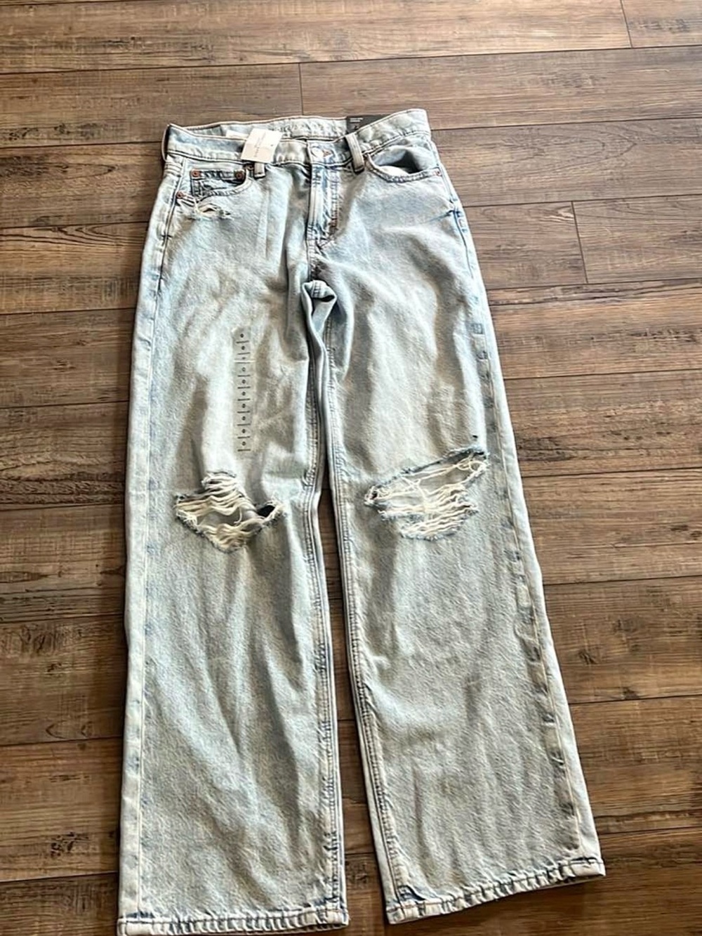 American Eagle Outfitters Light Blue Distressed Wide-Leg Jeans